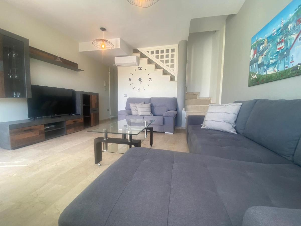New Renovated Family Home Above Swimming Pool 波多黎各 外观 照片